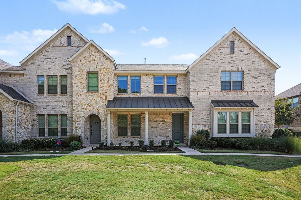 204 Venice Avenue, Flower Mound, TX 75028 — photo 1