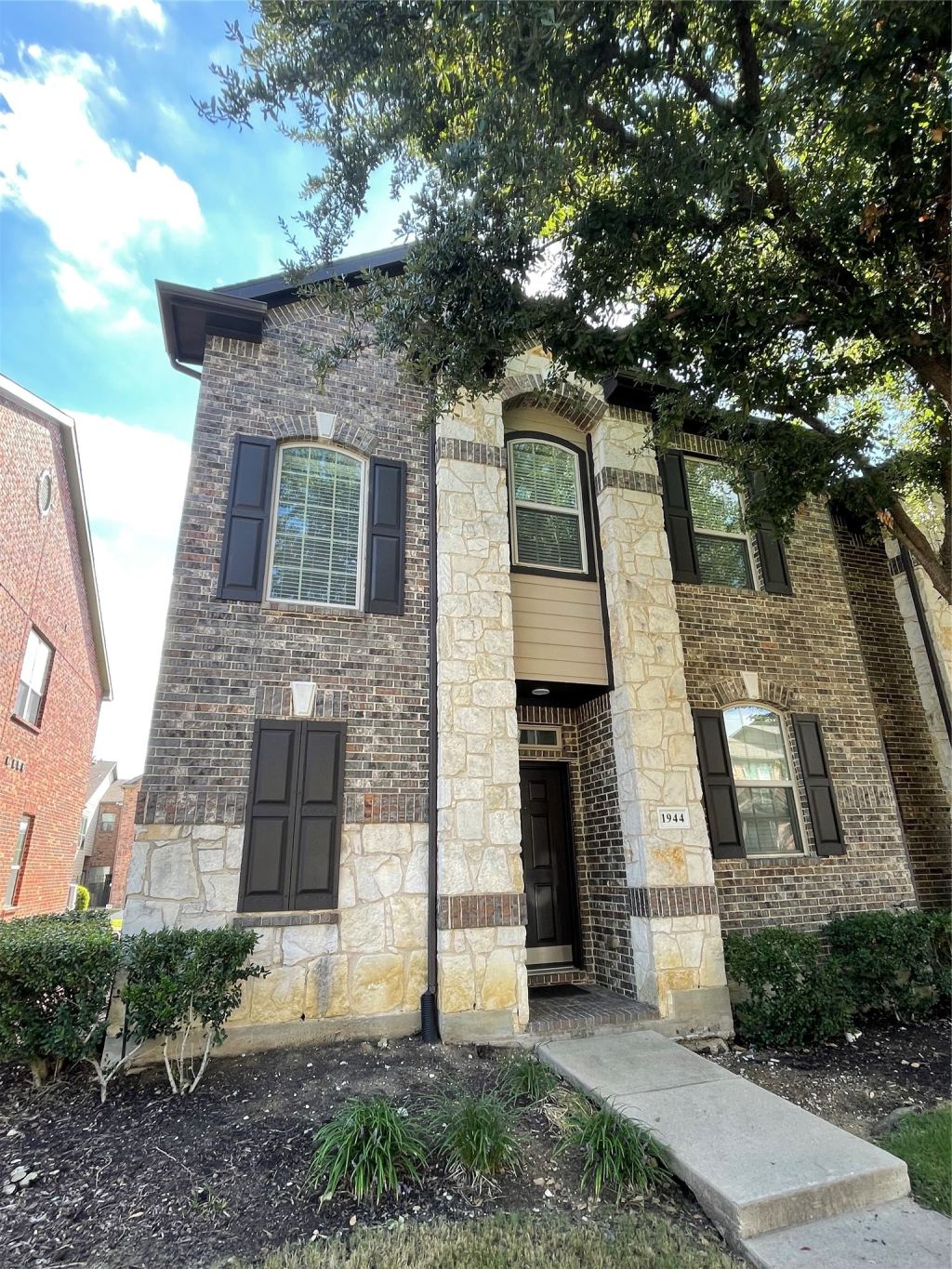 1944 Loma Linda Drive, Irving, TX 75063 — photo 1