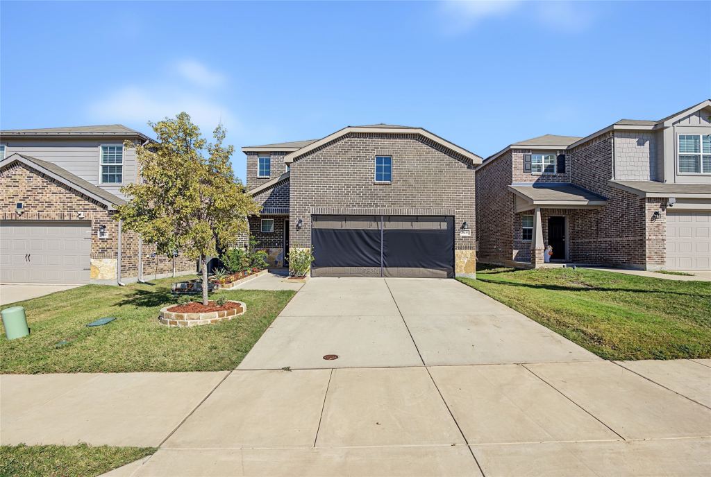 819 Ozark Path, Princeton, TX 75407 — photo 1