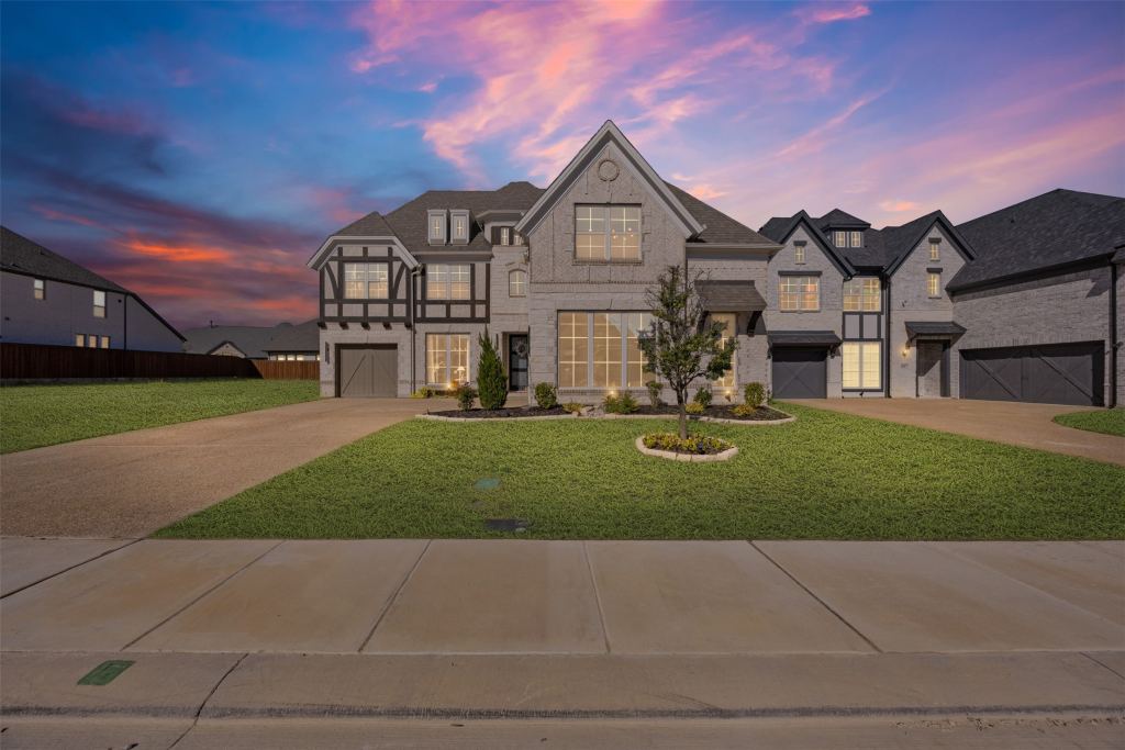 2413 Shane Drive, Midlothian, TX 76065 — photo 1