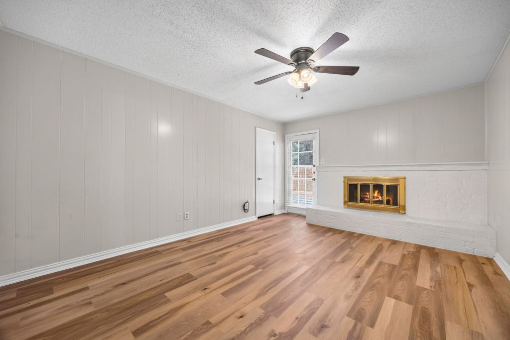 2019 Fleur De Lis Court, Arlington, TX 76012 — photo 1