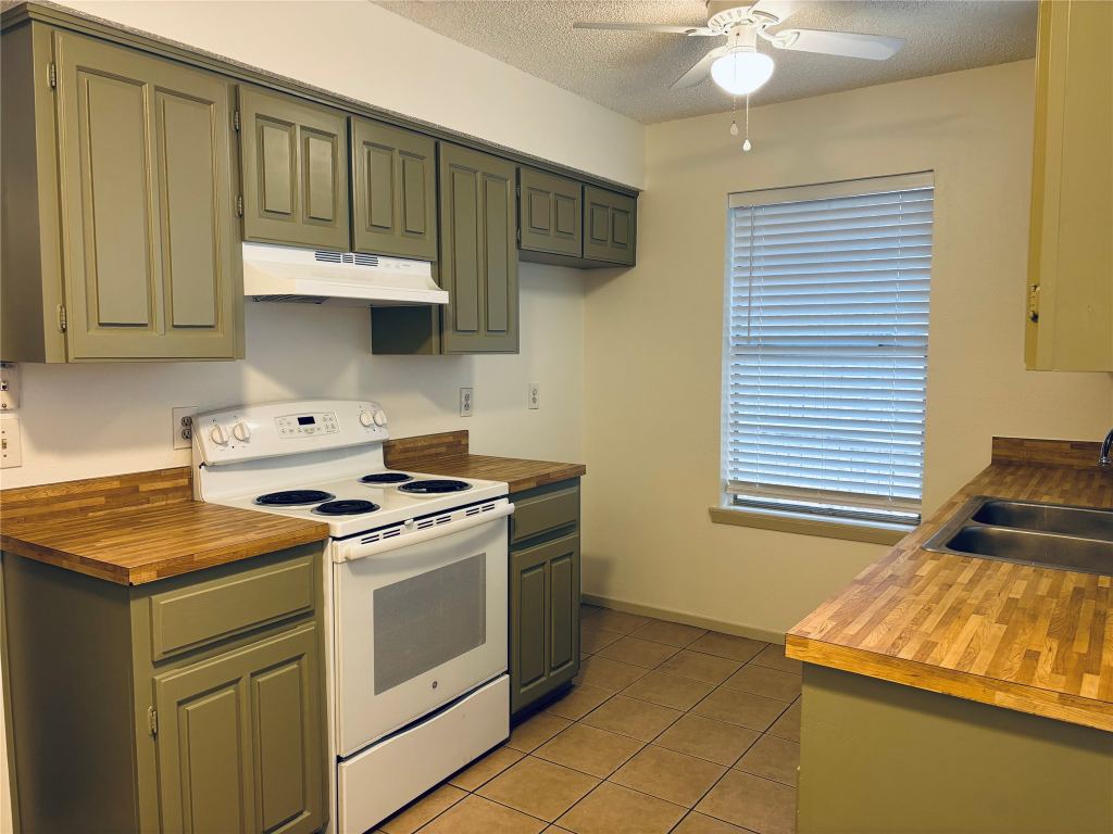 9928 Camfield Avenue, Frisco, TX 75033 — photo 1