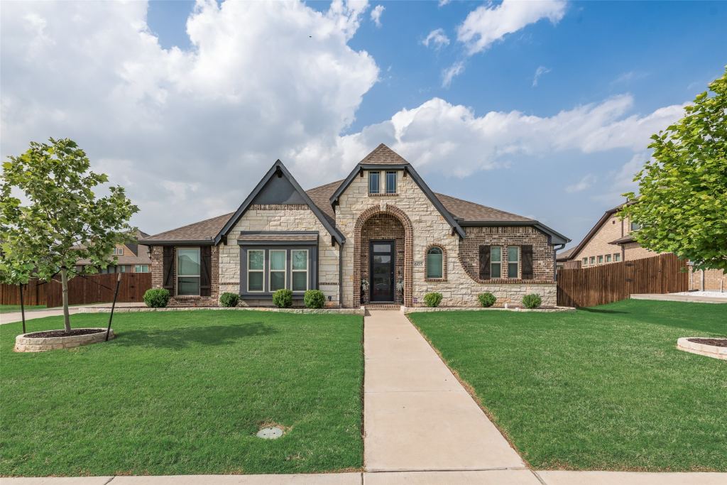 605 Dusty Glen Trail, Midlothian, TX 76065 — photo 1