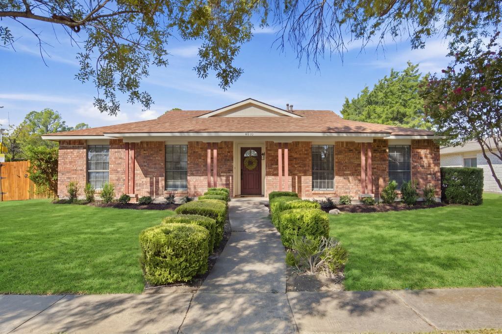 4610 Alamo Court, Grand Prairie, TX 75052 — photo 1