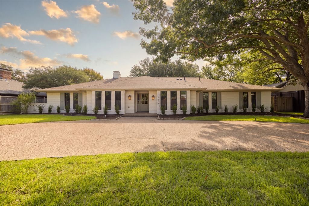 10656 Cox Lane