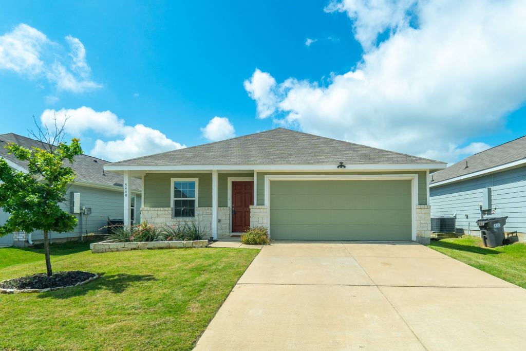 5440 Finbrooke Drive, Princeton, TX 75407 — photo 1