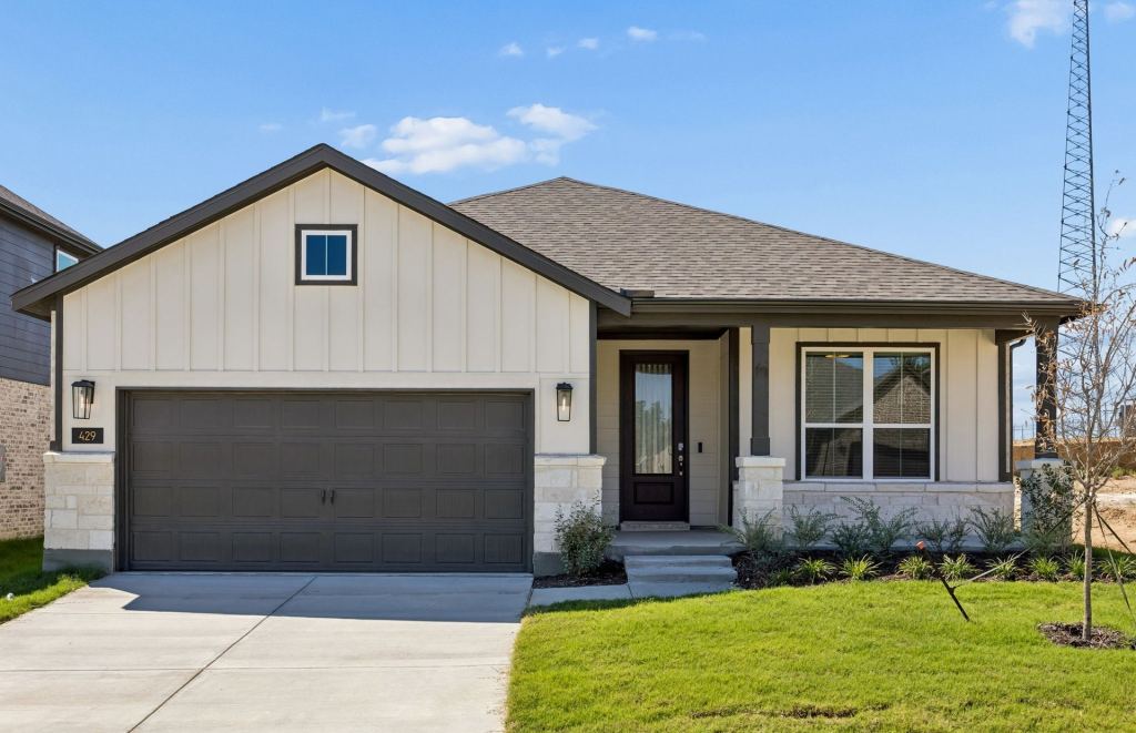 429 Avian Way, Godley, TX 76044 — photo 1