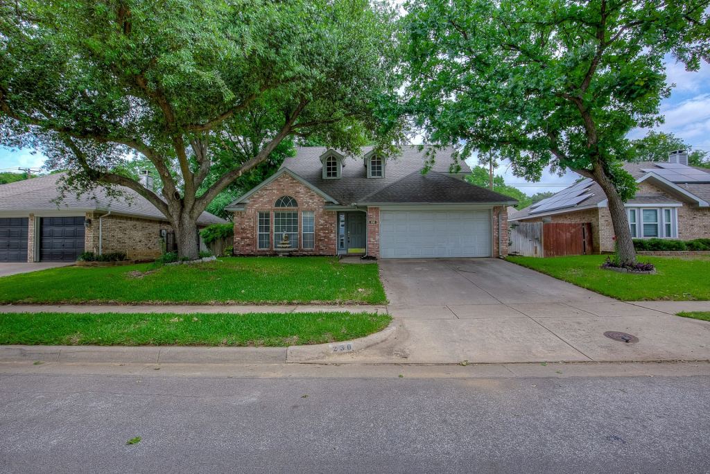 230 Brittany Drive, Euless, TX 76039 — photo 1