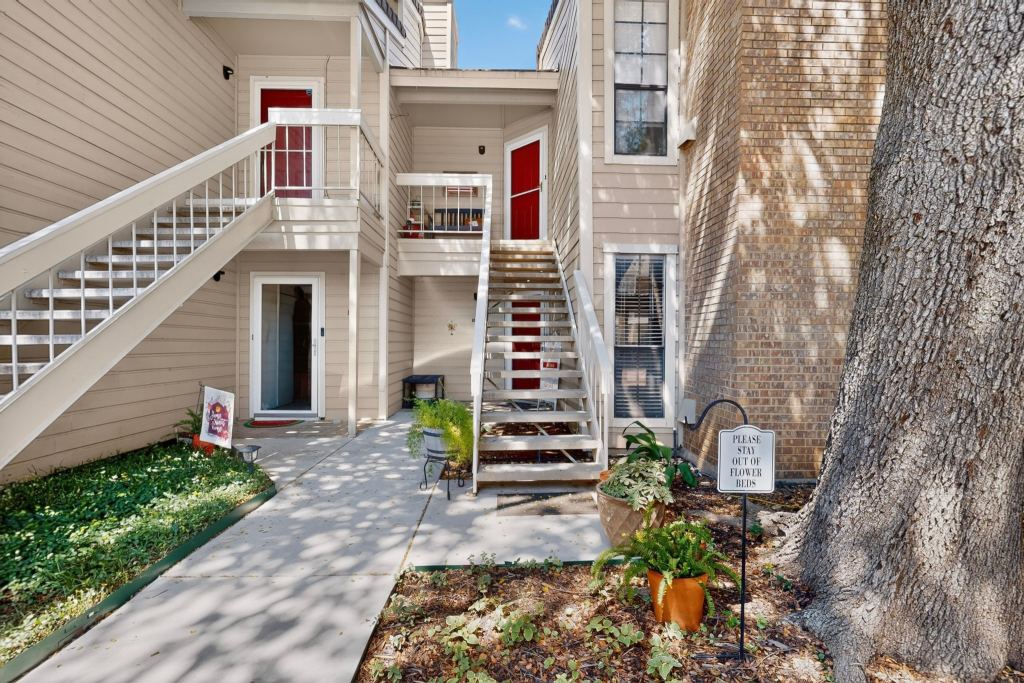 1909 Chasewood Circle 112