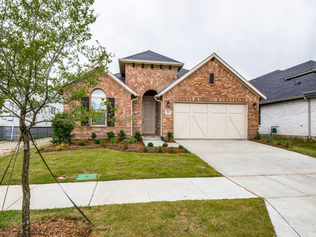 7024 Mapleshade Way, Little Elm, TX 76227 — photo 1