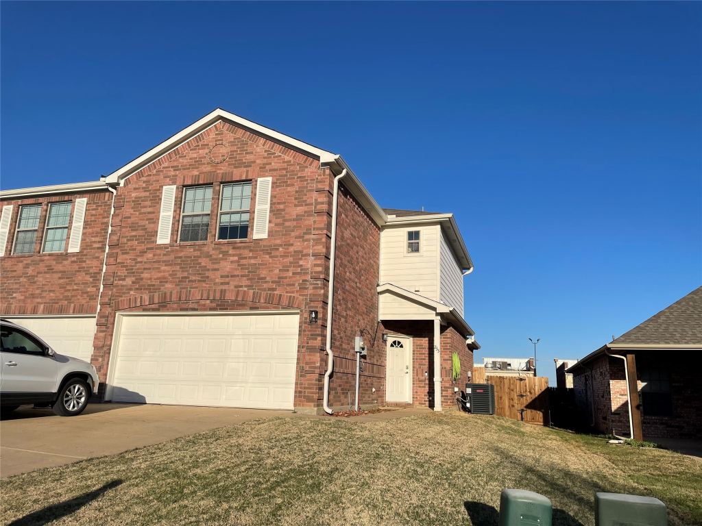 233 Irick Court, Aubrey, TX 76227 — photo 1