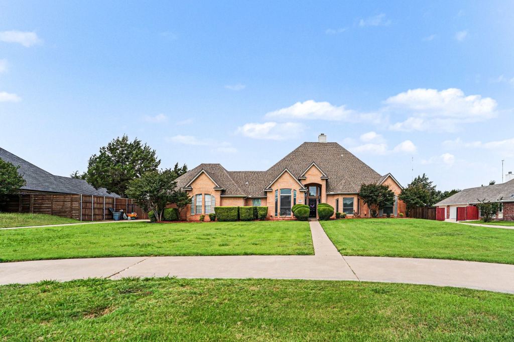 3951 Joe Wilson Road, Midlothian, TX 76065 — photo 1