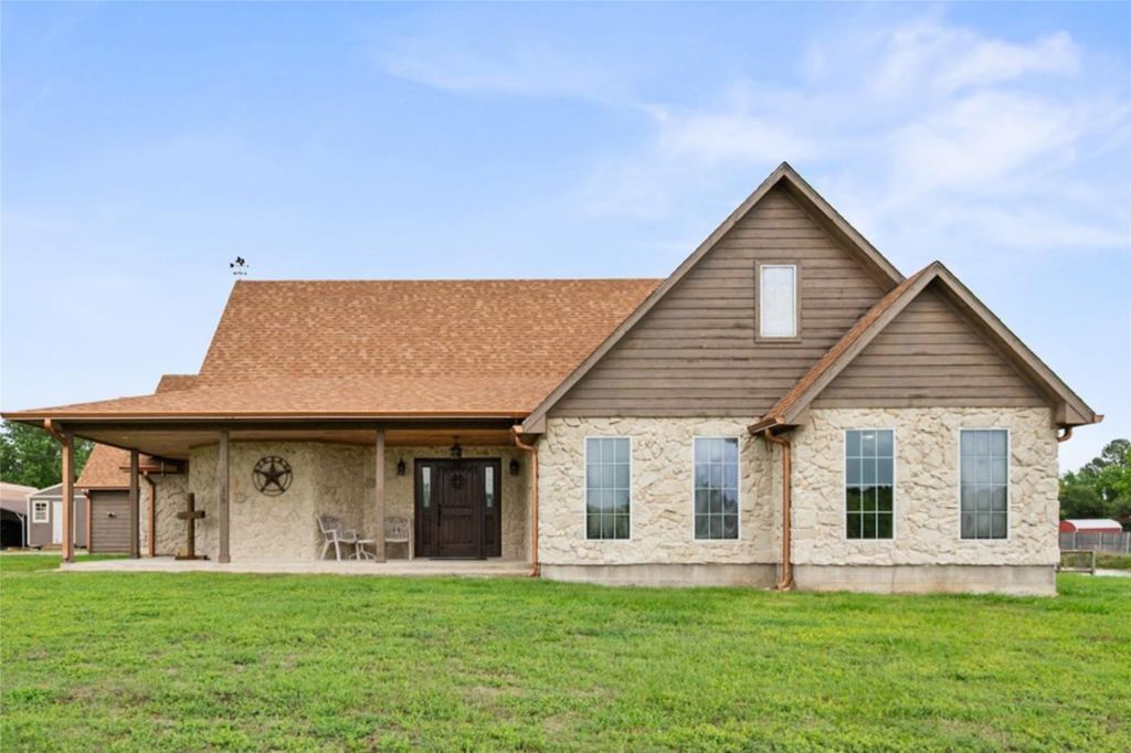 130 SE County Road 3085, Corsicana, TX 75109 — photo 1
