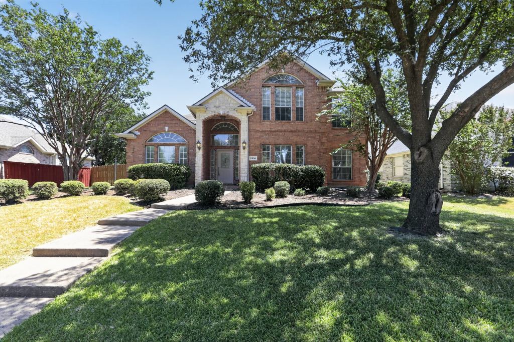 2806 Glenwick Court, Richardson, TX 75082 — photo 1