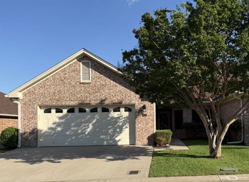 9123 Darby Lane, Waco, TX 76712 — photo 1