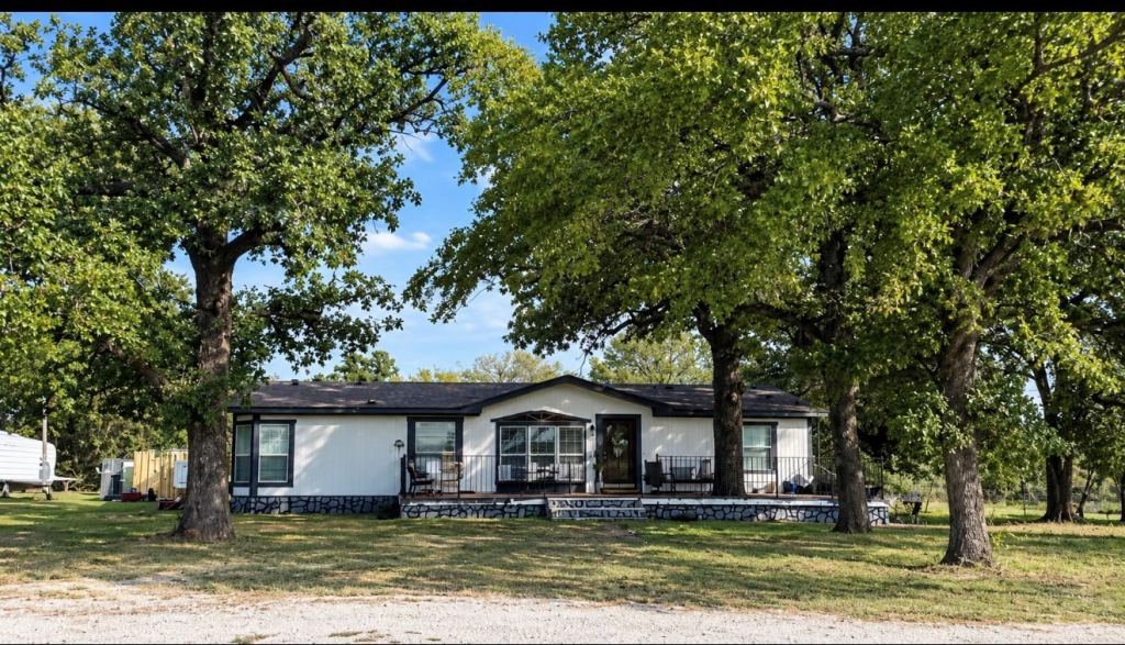 4494 Fm 1810, Chico, TX 76431 — photo 1
