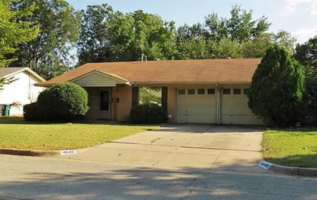 4649 Highgrove Drive, Fort Worth, TX 76132 — photo 1