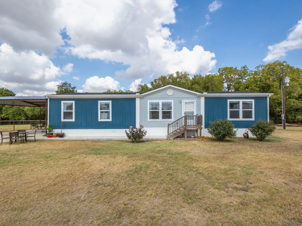 663 Private Road 1098, Stephenville, TX 76401 — photo 1