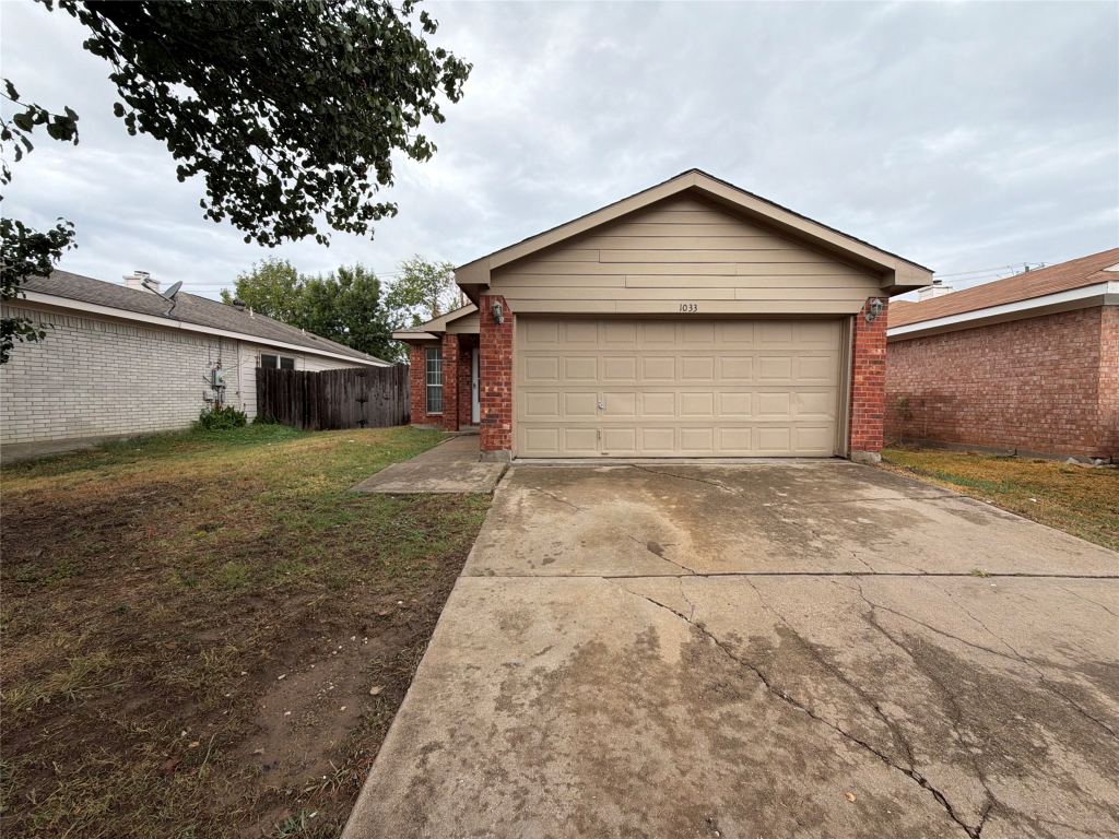 1033 Olivewood Lane