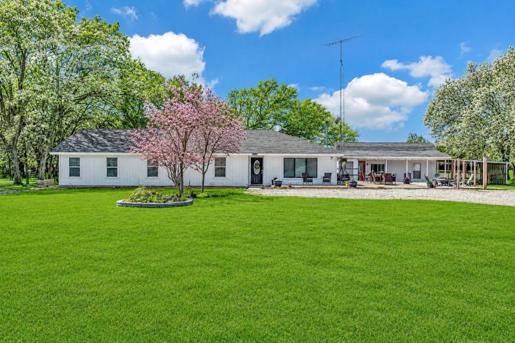 1835 Fort Graham Road, Waco, TX 76705 — photo 1
