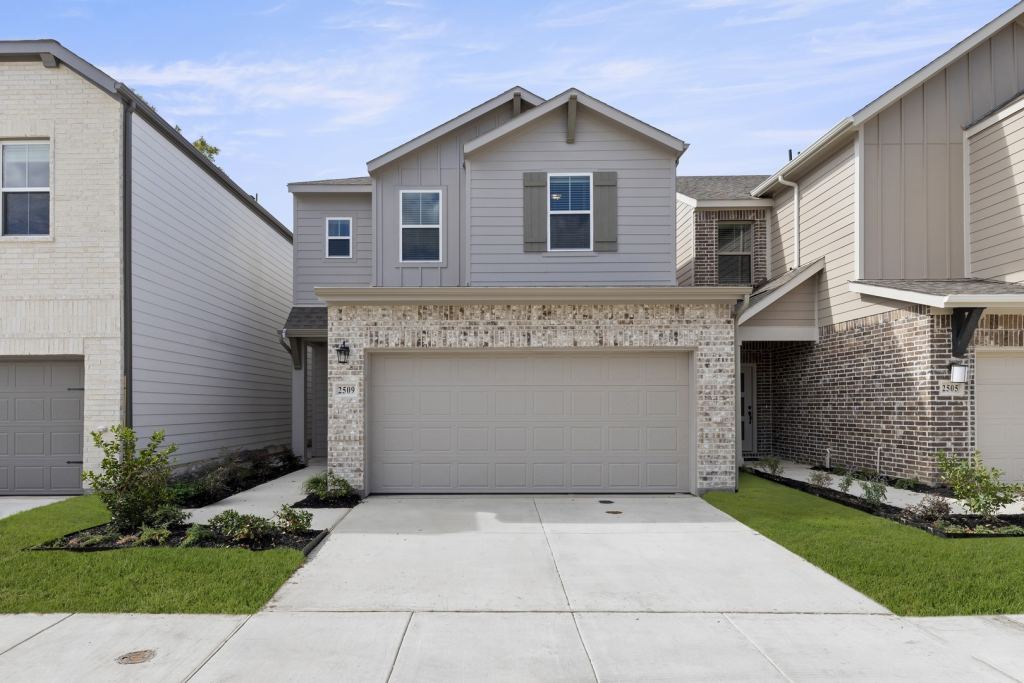 2509 Lost Maples Lane, Dallas, TX 75228 — photo 1