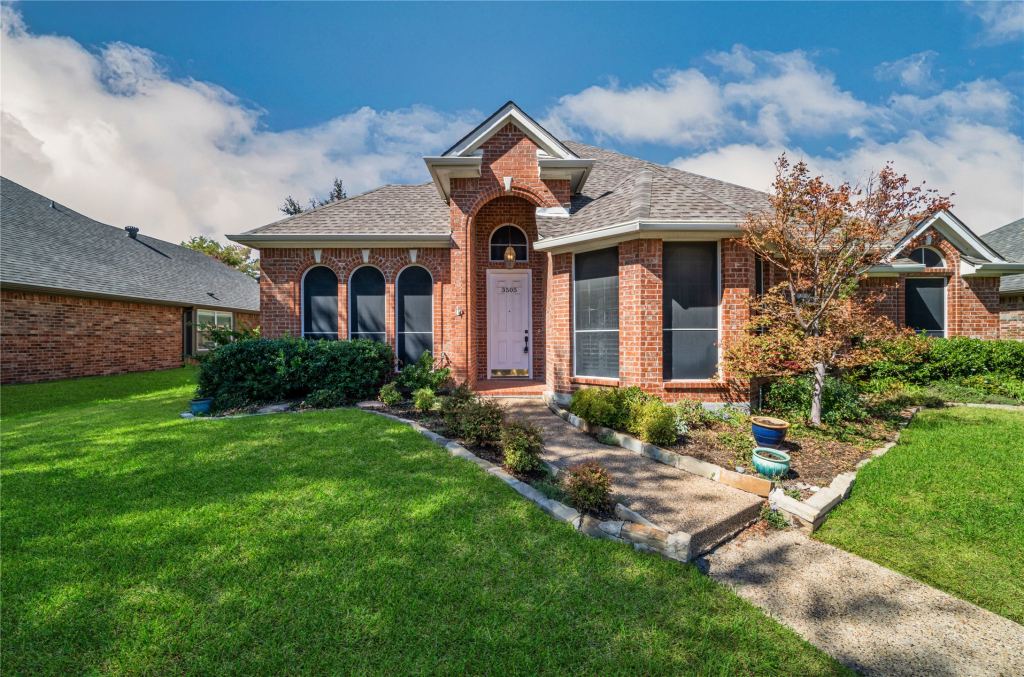 3505 Silverwood Drive, Carrollton, TX 75007 — photo 1