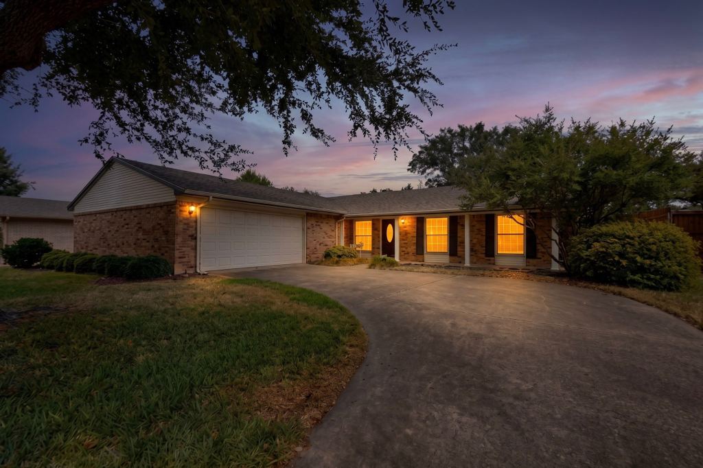 3723 Truesdell Place, Dallas, TX 75244 — photo 1