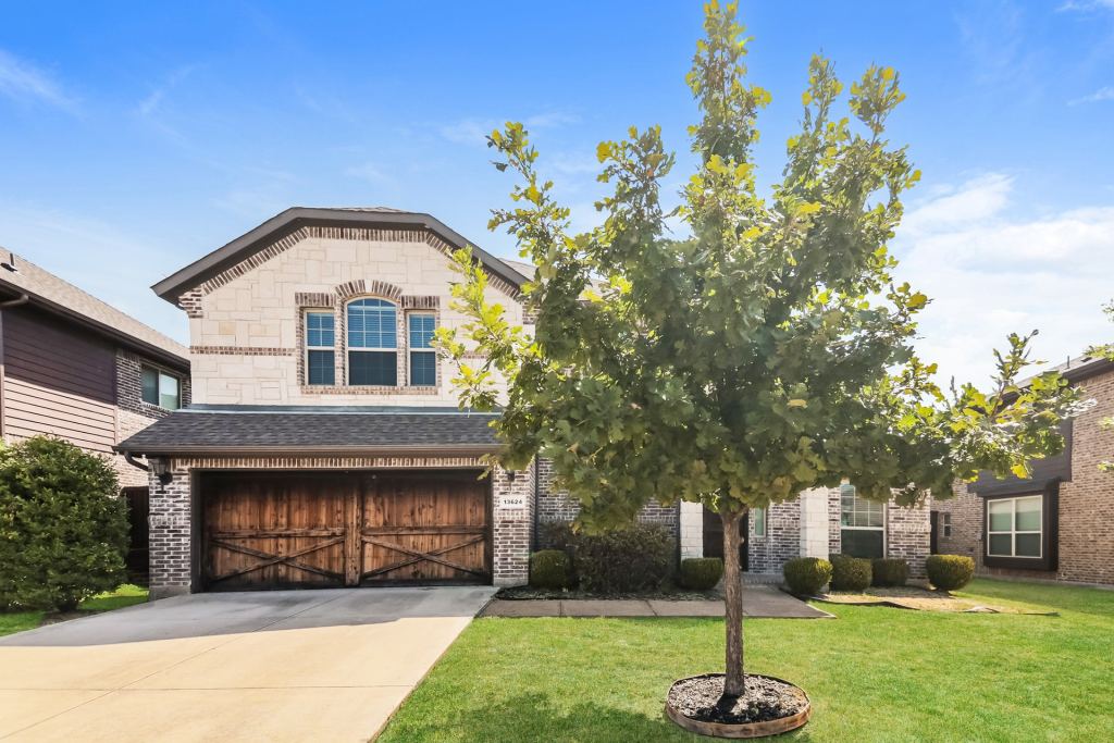 13624 Cortes De Pallas Drive, Little Elm, TX 75068 — photo 1