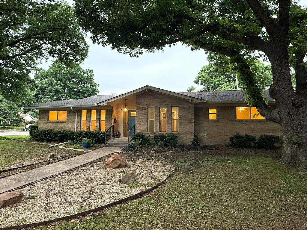 1116 Elizabeth Lane, Richardson, TX 75080 — photo 1