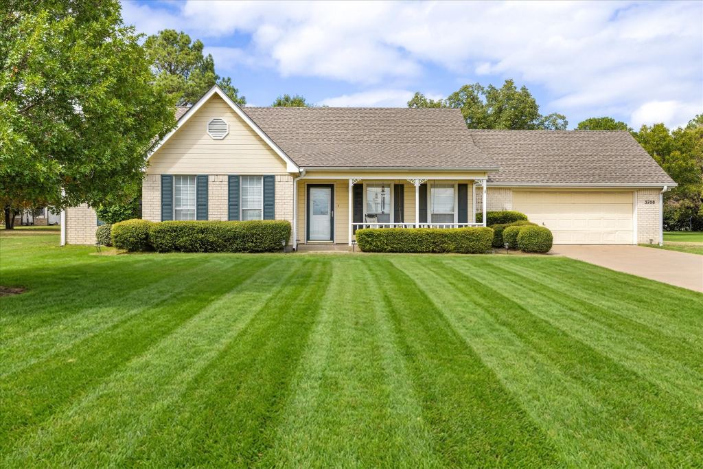3708 Indian Creek Trail, Granbury, TX 76049 — photo 1