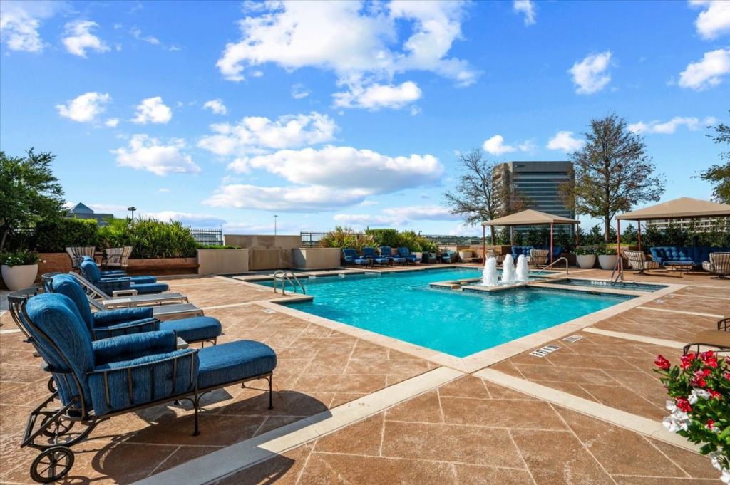 330 Las Colinas Boulevard E 1302