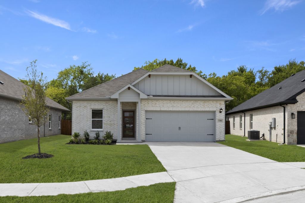 1306 Cole Drive