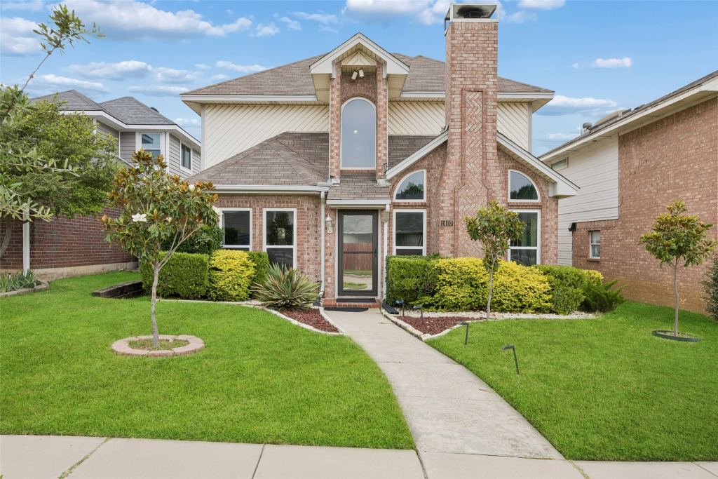 1407 Ranchview Court, Carrollton, TX 75007 — photo 1