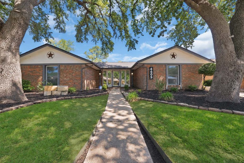 4605 Bayberry Lane, Garland, TX 75043 — photo 1