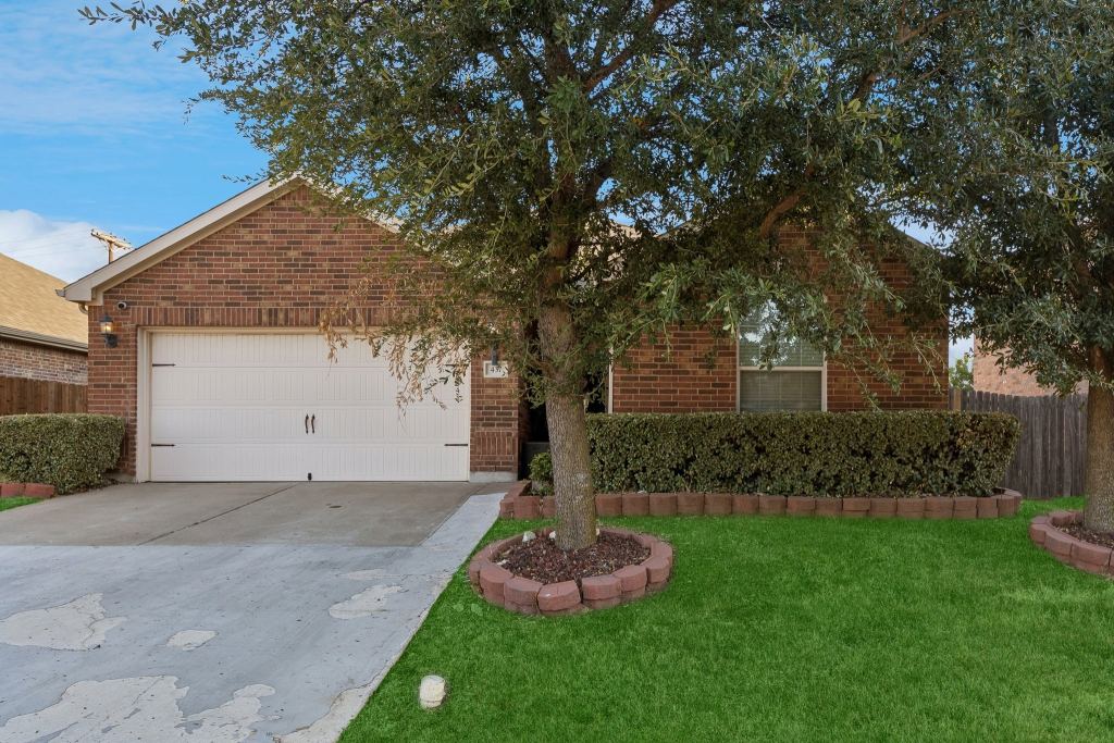 437 Buoy Drive, Crowley, TX 76036 — photo 1