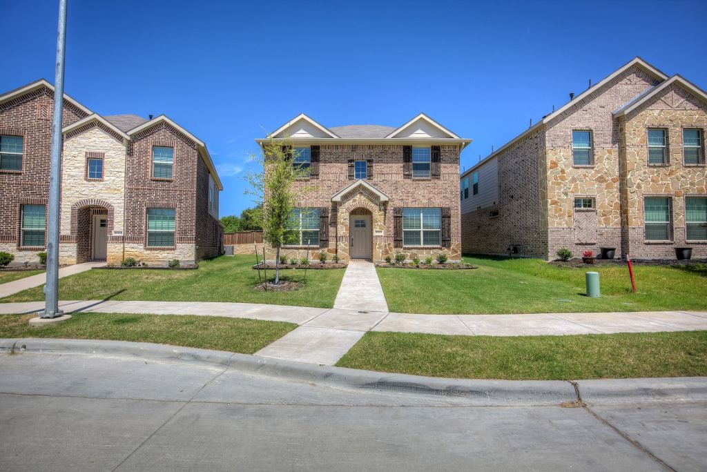10013 Elkhorn Drive, Fort Worth, TX 76179 — photo 1