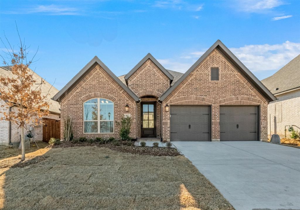 1822 Buckeye Lane, Mansfield, TX 76063 — photo 1