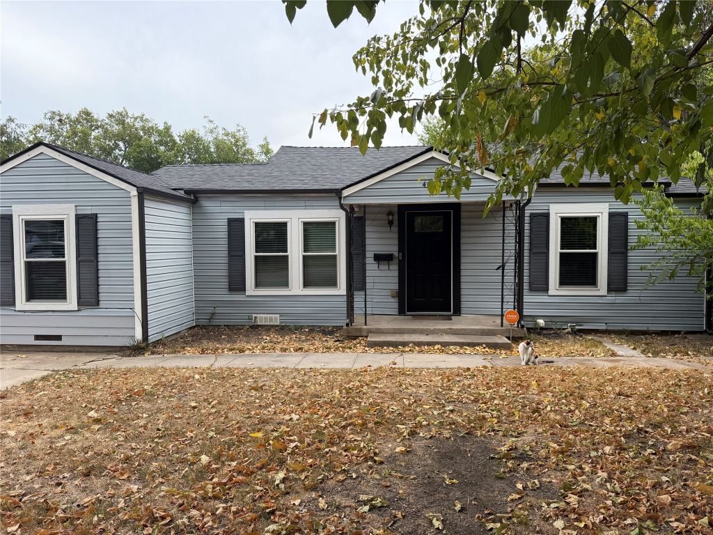 4233 Alamo, Fort Worth, TX 76107 — photo 1