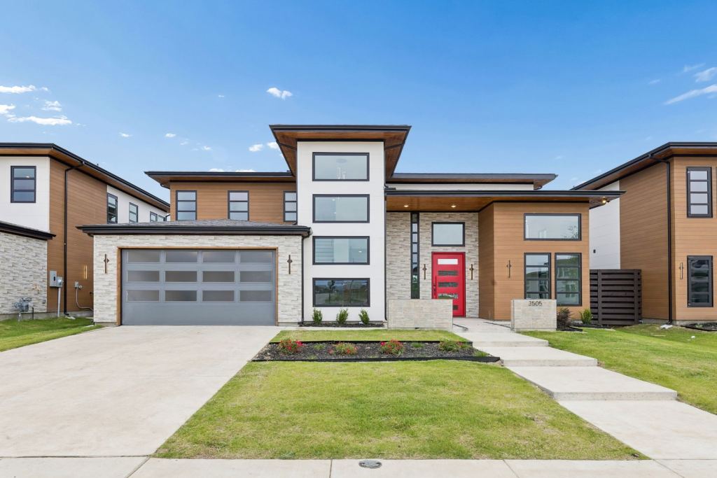 3505 Sky Ridge Lane