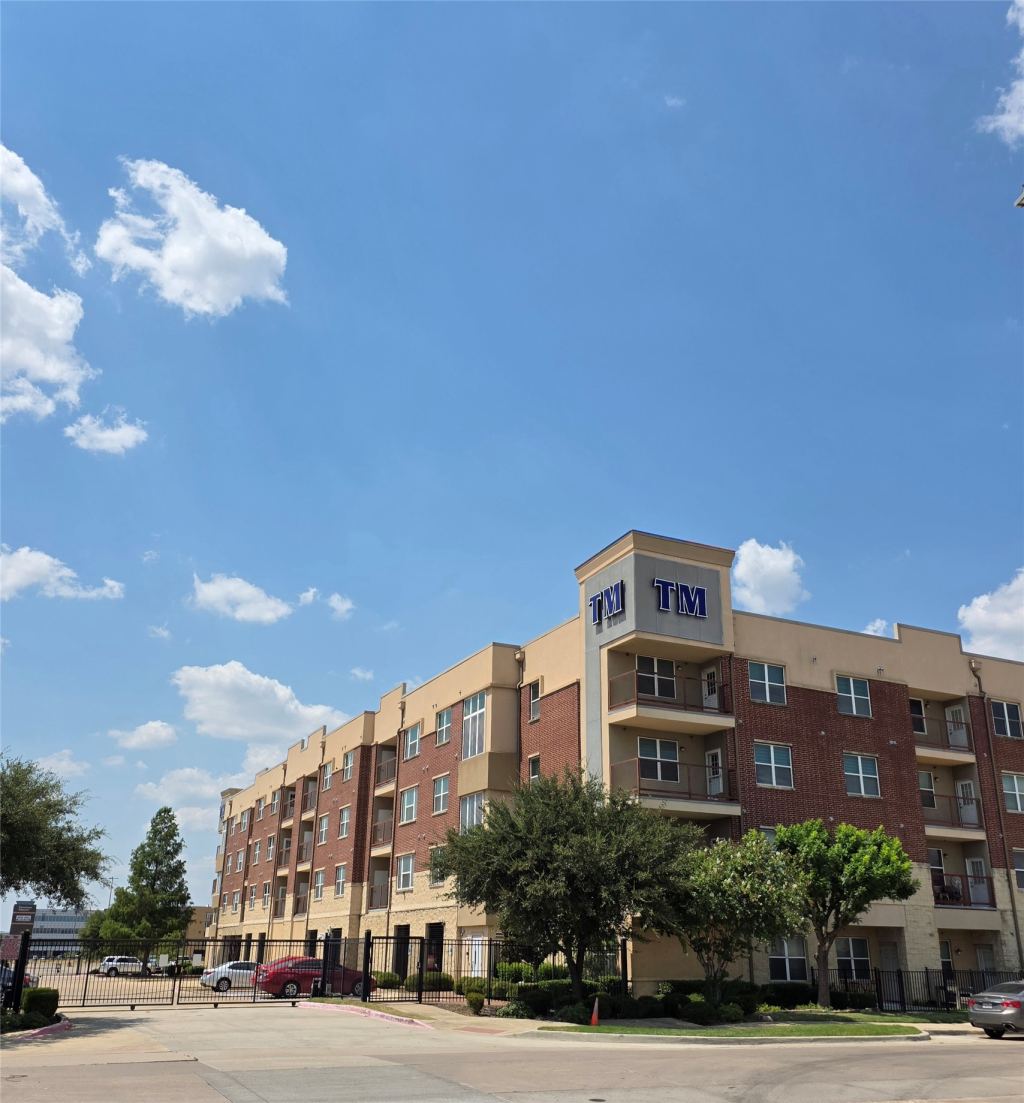 1100 W Trinity Mills Road 2044, Carrollton, TX 75006 — photo 1