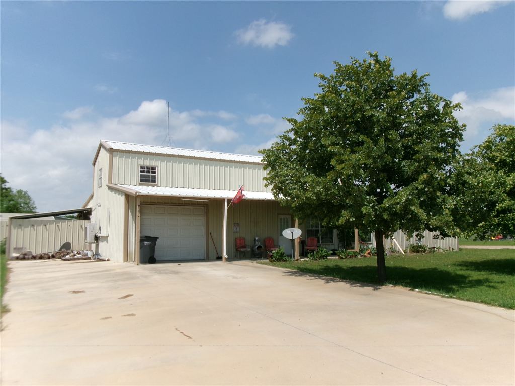 430 Waterfront Row, Quitman, TX 75783 — photo 1