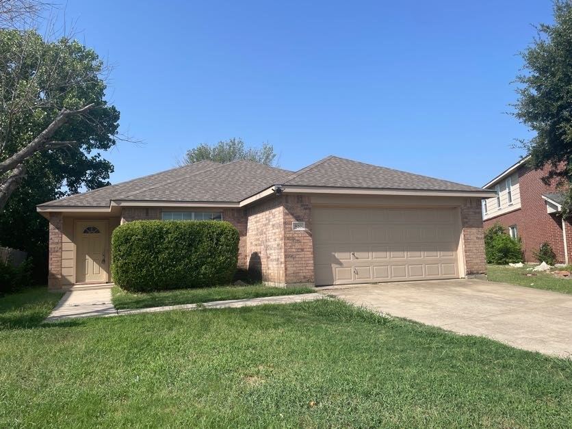820 Eagle Drive, Saginaw, TX 76131 — photo 1