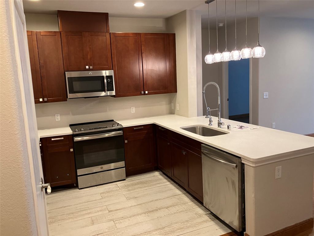 1220 W Trinity Mills Road 5009, Carrollton, TX 75006 — photo 1