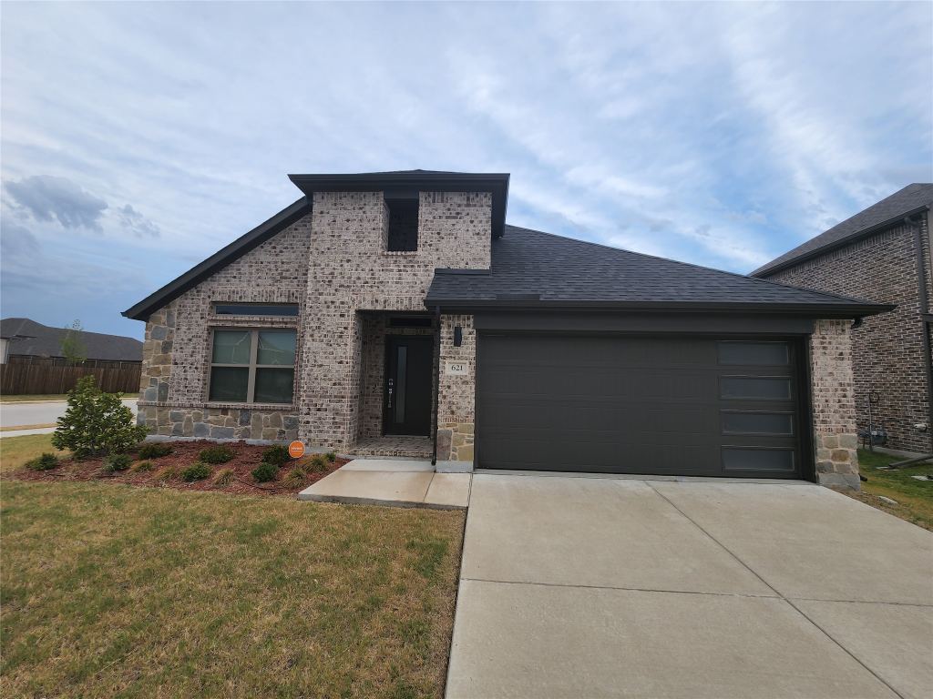 621 Maple Leaf Way, Princeton, TX 75407 — photo 1