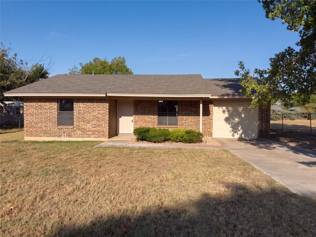 711 Vickie Drive, Azle, TX 76020 — photo 1
