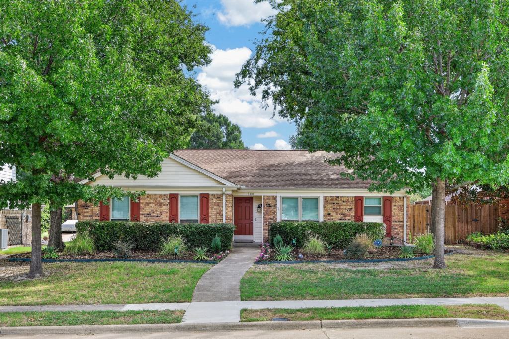 1600 Vera Cruz Drive, Plano, TX 75074 — photo 1