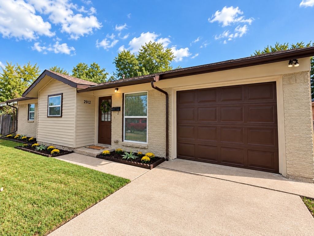 2912 Price Drive