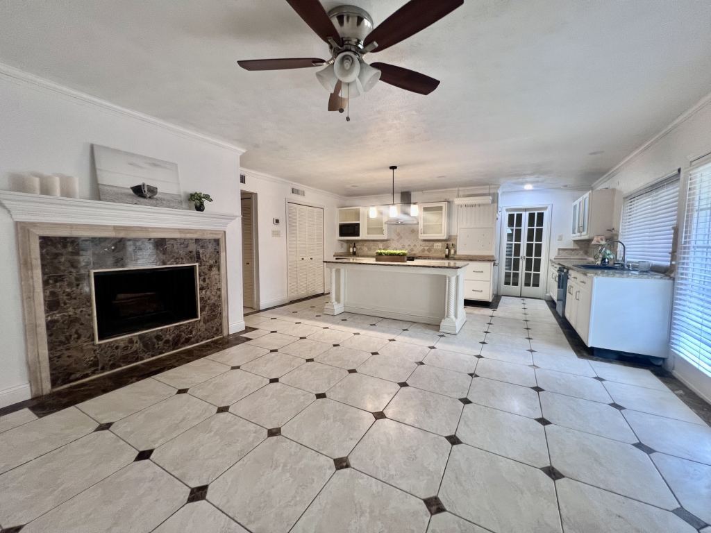 3925 Villa Downs Drive, Plano, TX 75023 — photo 1