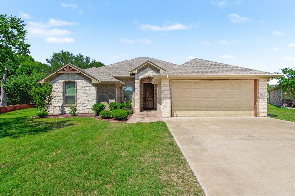 3907 Del Rio Court, Granbury, TX 76049 — photo 1