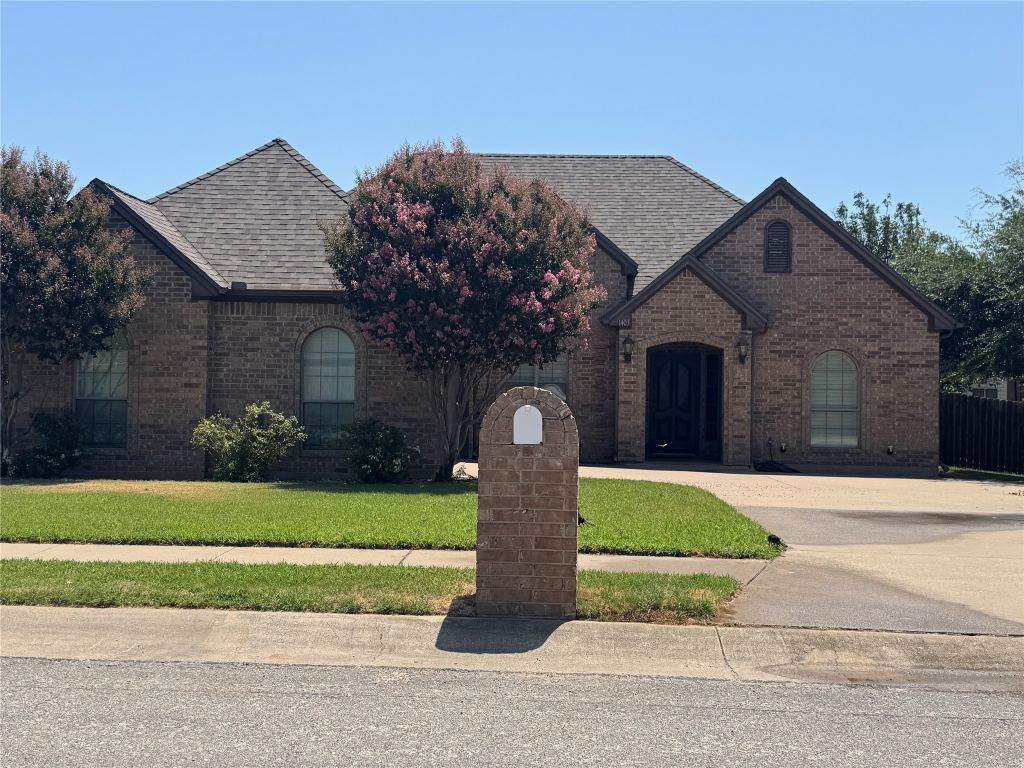 1403 Hickory Drive, Pilot Point, TX 76258 — photo 1